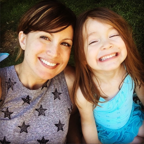 Meet your Posher, Jessica - Picture 7 of 8